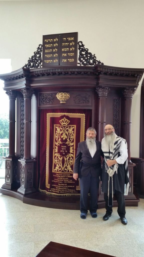 Рав Шауль Давид Бурштейн посетил синагогу в г. Харьков